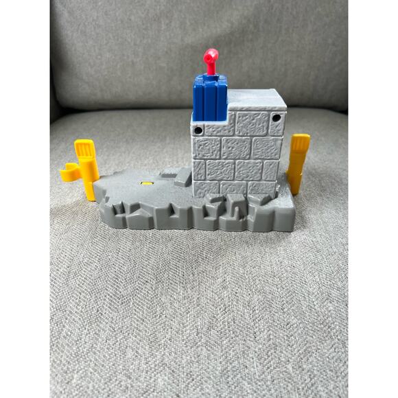 Fisher-Price Little People Construction Quarry Mine Exploding & Fence Connection - Picture 4 of 4